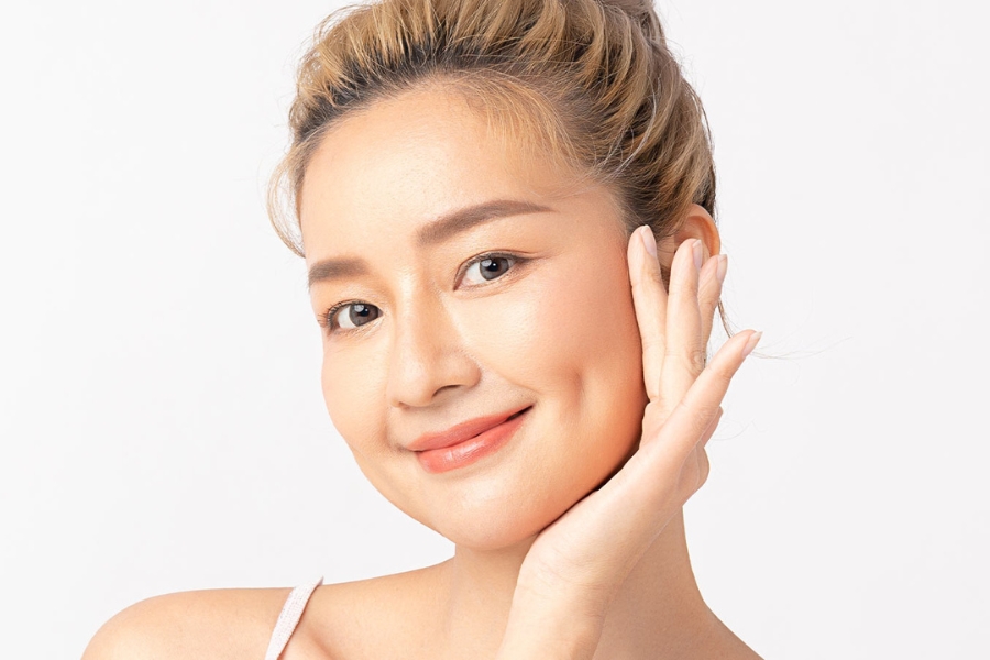 Nên tạo má lúm đồng tiền nếu muốn nụ cười thêm xinh, thêm nét duyên dáng, đáng yêu