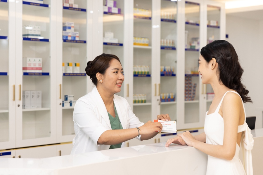 Cần chăm sóc và tái khám theo đúng hướng dẫn của bác sĩ