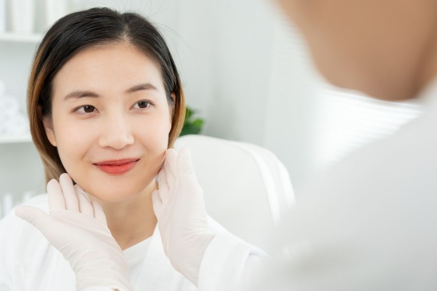 Nên thực hiện chăm sóc đúng cách để sở hữu dáng mũi như ý