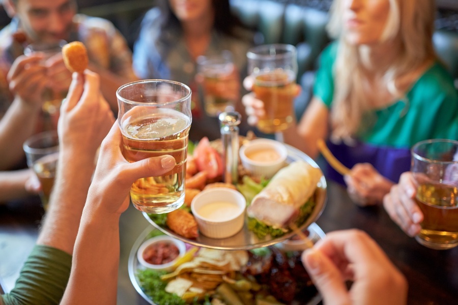 Việc chủ quan, lơ là hoặc không tuân thủ đúng hướng dẫn của bác sĩ, có thể làm cho mũi sau khi nâng không được đẹp như mong muốn