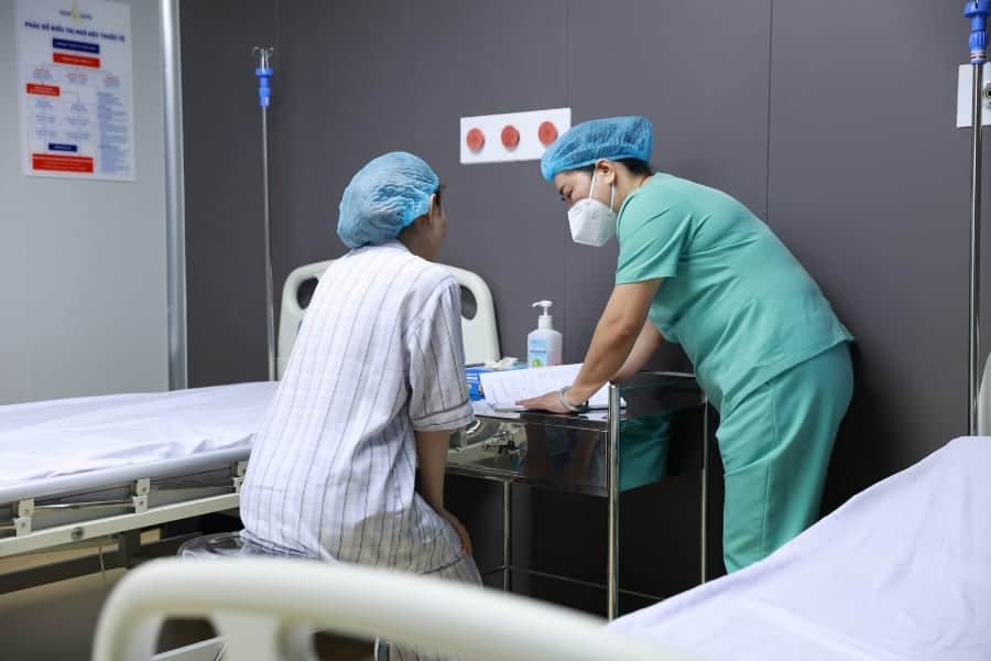 Thu nhỏ quầng nhũ hoa giá bao nhiêu? Bảng giá mới nhất 2026 15 Hướng dẫn cách cách chăm sóc hậu phẫu thu gọn quầng nhũ hoa