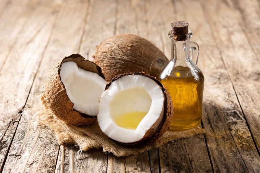 Cách massage tăng vòng 1: Bí quyết để sở hữu body đúng chuẩn 9 Áp dụng ngay massage tăng vòng 1 với dầu dừa an toàn lành tính