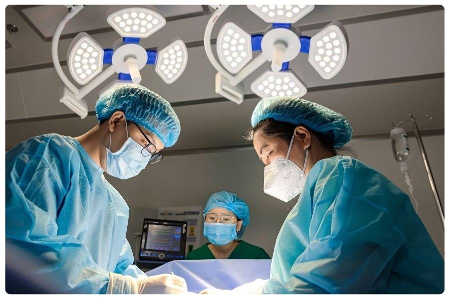 Nên Cấy Mỡ Tự Thân Hay Tiêm Filler? Nên chọn phương pháp nào 13 Cấy mỡ tự thân trong môi trường vô trùng đảm bảo an toàn tại Bệnh viện Thẩm mỹ Ngọc Dung