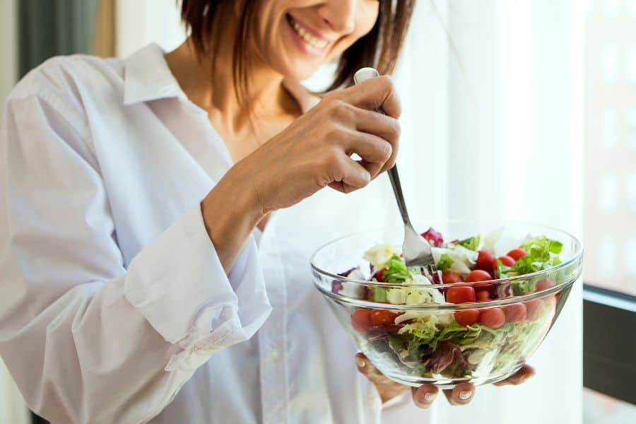 Sửa mũi bao lâu thì lành? Những yếu tố ảnh hưởng cần lưu ý 15 Chế độ ăn uống khoa học sẽ giúp bạn hồi phục nhanh chóng sau nâng mũi