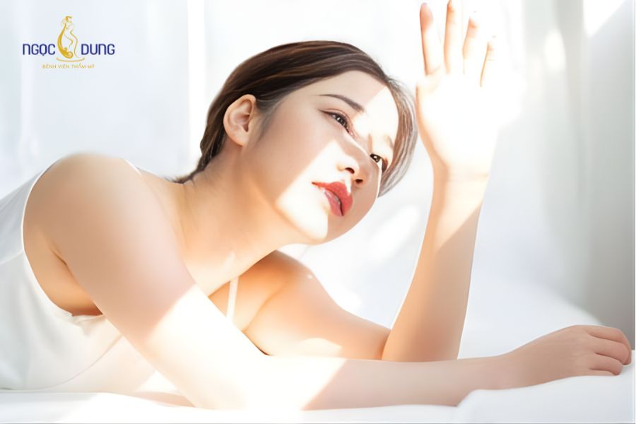 Sau tiêm botox kiêng gì? Nên ăn gì cho mau lành 13 Chống nắng là bước rất quan trọng khi chăm sóc da sau khi tiêm botox