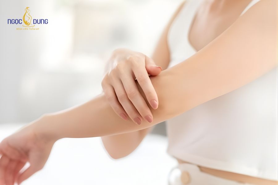 Tiêm botox thon gọn bắp tay - Những ai nên thực hiện 13 Kỹ thuật tiêm botox vùng bắp tay nên được thực hiện đúng cách để tránh các biến chứng