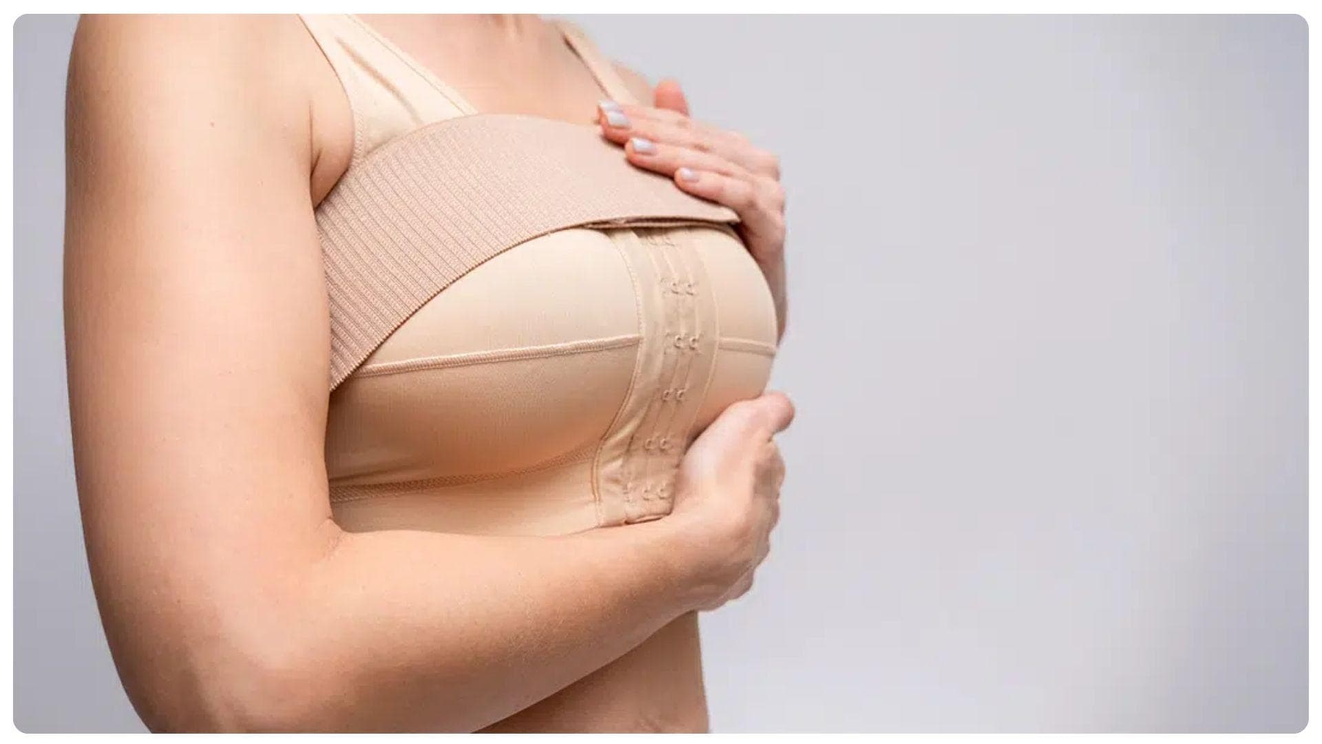 Nâng ngực bao lâu thì mềm? Những yếu ảnh hưởng cần lưu ý 17 Mặc áo định hình đúng cách giúp ngực ổn định hơn