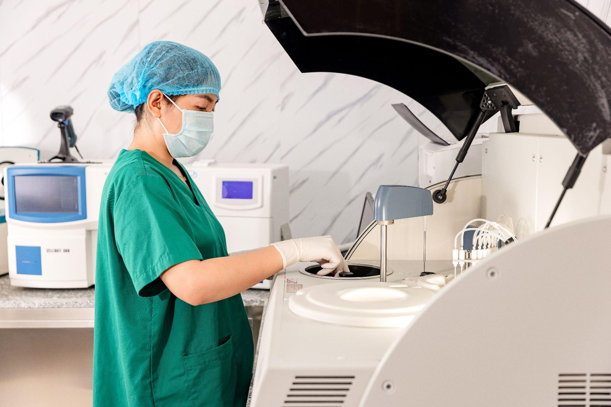 Phẫu thuật thu gọn cánh mũi giá bao nhiêu tiền? 8 Mọi quy trình tại BVTM Ngọc Dung đều được thực hiện khép kín, vô trùng