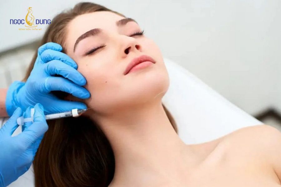 Tiêm botox thon gọn hàm giữ được bao lâu? Yếu tố ảnh hưởng 8 Tiêm botox gọn hàm giữ được bao lâu phụ thuộc vào nhiều yếu tố
