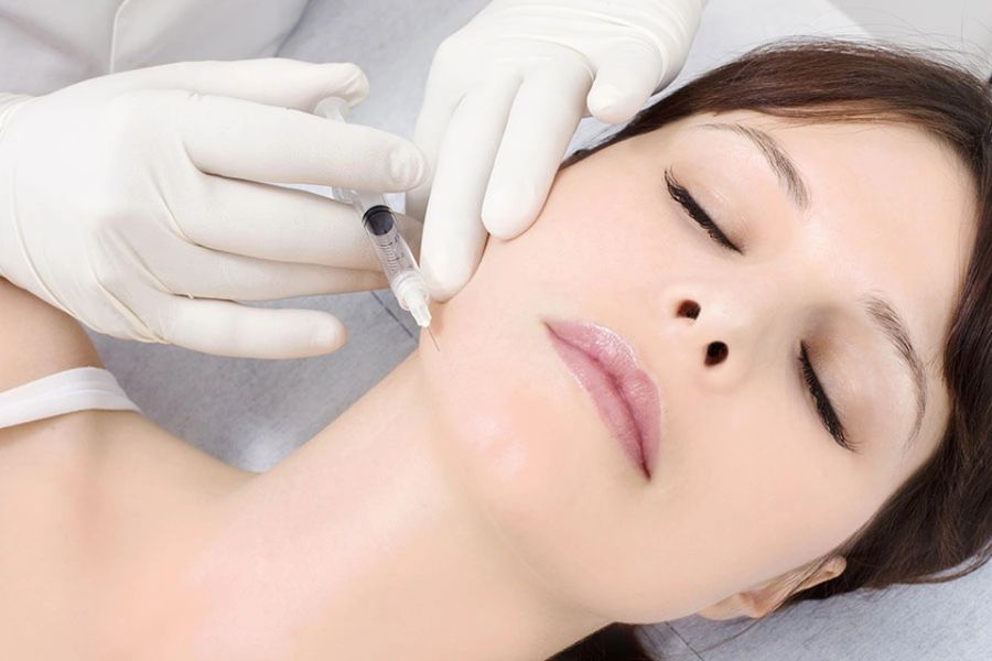 Tiêm filler cằm bao lâu thì đẹp tự nhiên? Những yếu tố liên quan 12 Tiêm filler cằm đẹp tự nhiên chỉ sau 2-4 tuần