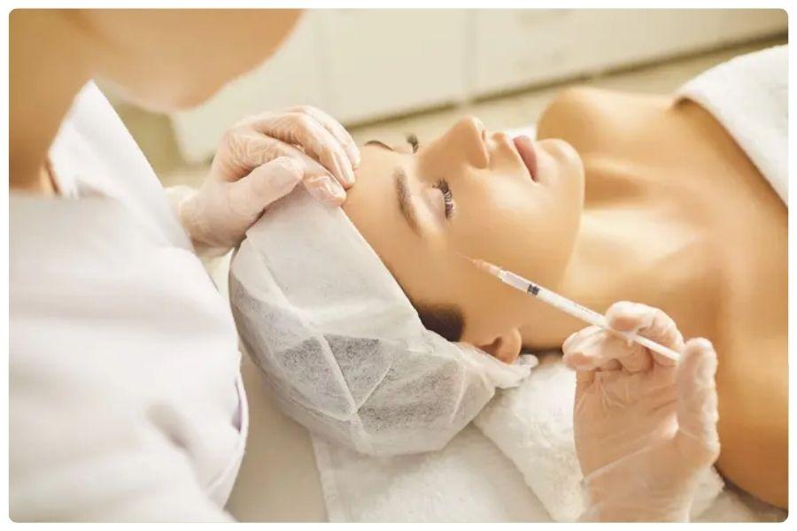 Tiêm filler bị vón cục: Nguyên nhân, dấu hiệu và cách khắc phục 16 Tiêm tan filler – giải pháp hiệu quả cho filler bị vón cục