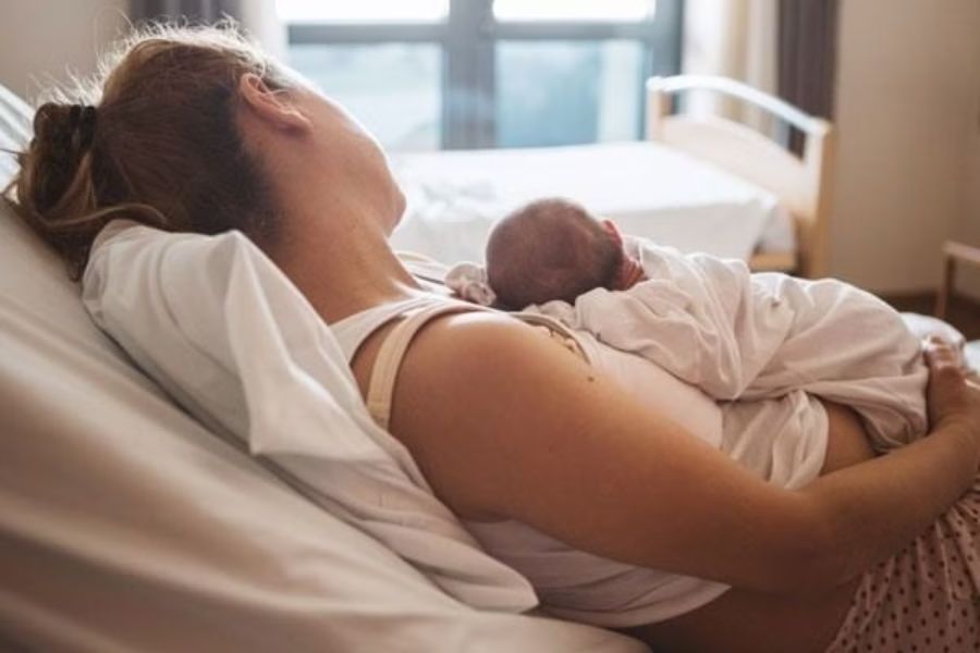 Đang cho con bú tiêm filler được không? Thời gian được tiêm 10 Cơ địa phụ nữ sau sinh rất nhạy cảm
