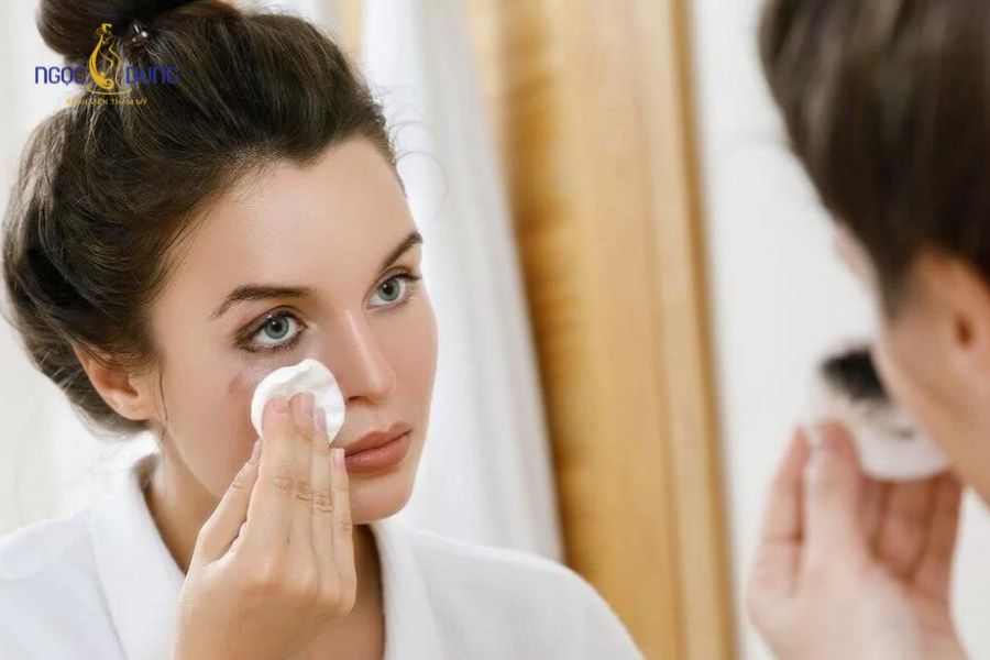 Sau khi tiêm meso cần kiêng gì? Những lưu ý quan trọng 10 Vệ sinh da nhẹ nhàng sau tiêm meso