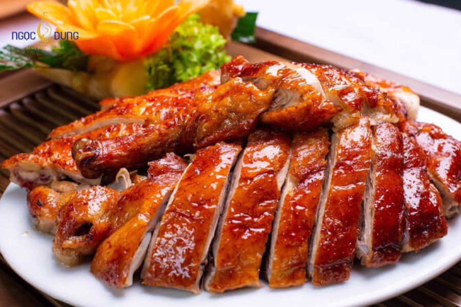 Nâng ngực ăn thịt vịt được không? Hướng dẫn kiêng cữ 7 Các thành phần dinh dưỡng và đặc tính của thịt vịt có thể tác động không tốt đến quá trình phục hồi mô ngực