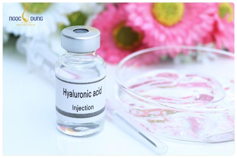 Tiêm filler giá bao nhiêu? Bảng giá cập nhật mới nhất 21 Acid hyaluronic là một trong những dòng filler được sử dụng phổ biến trên thị trường hiện nay