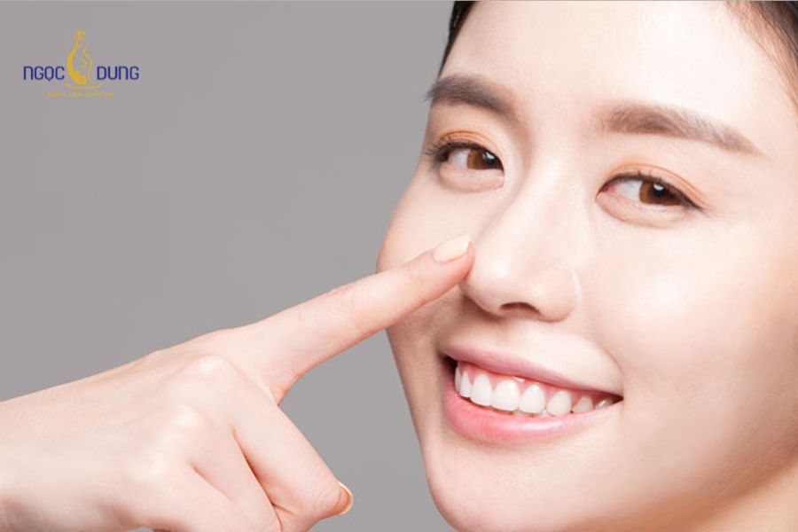 Nâng mũi rồi có tiêm filler được không? Cần lưu ý gì? 10 Áp lực từ chất làm đầy có thể làm xô lệch vị trí sụn nâng và biến dạng phom dáng mũi