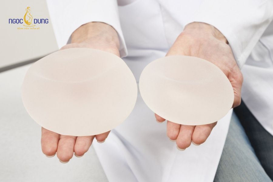 Nâng ngực Nano Chip là gì? Ưu điểm, bảng giá và địa chỉ 12 Bề mặt nano với hàng nghìn điểm tiếp xúc giúp túi ngực bám dính mô vượt trội