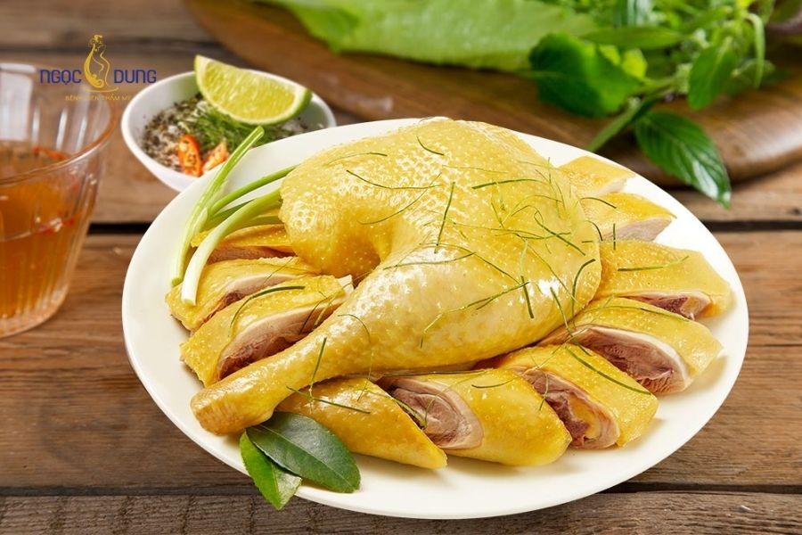 Nâng ngực có được ăn thịt gà không? Nên kiêng bao lâu? 12 Các thành phần trong thịt gà có thể gây kích ứng và ảnh hưởng đến tiến trình lành vết mổ