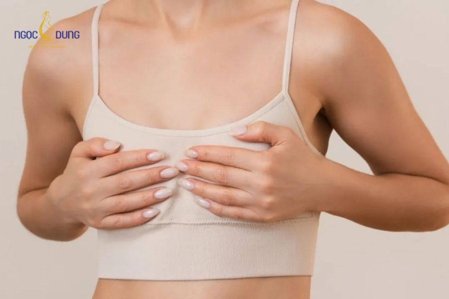 Nâng ngực đường nách: Ưu nhược điểm và quy trình cần biết 13 Đối tượng thích hợp thực hiện phẫu thuật nâng ngực qua đường nách đa dạng tùy vào tình trạng ngực thực tế