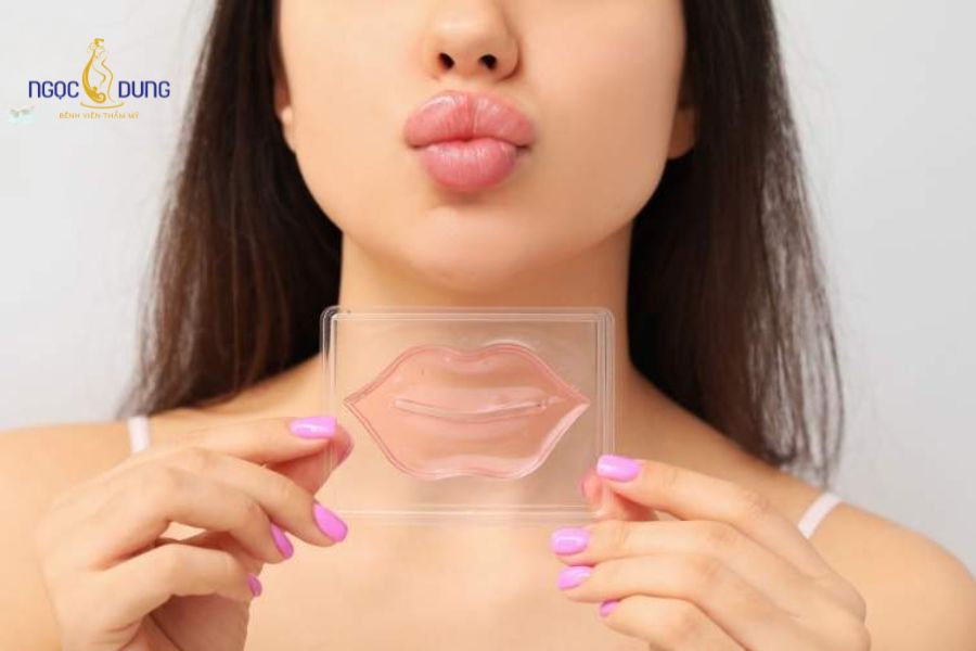 Cách nhận biết filler và silicon lỏng chuẩn an toàn 12 Phân biệt triệu chứng sưng bầm thông thường của filler HA và biểu hiện viêm đỏ kéo dài của silicon lỏng