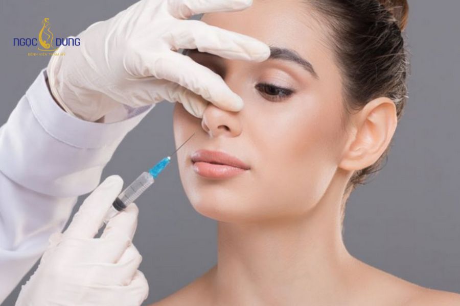 Tiêm filler mũi bao lâu thì tan? Các yếu tố ảnh hưởng 9 Quá trình phân hủy sinh học của chất làm đầy Hyaluronic Acid diễn ra từ từ theo thời gian