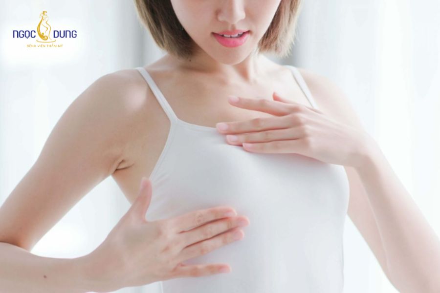 Nâng ngực có cho con bú được không? Giải đáp chi tiết 15 Thay đổi cảm giác núm vú sau nâng ngực có thể ảnh hưởng nhẹ đến sản lượng sữa
