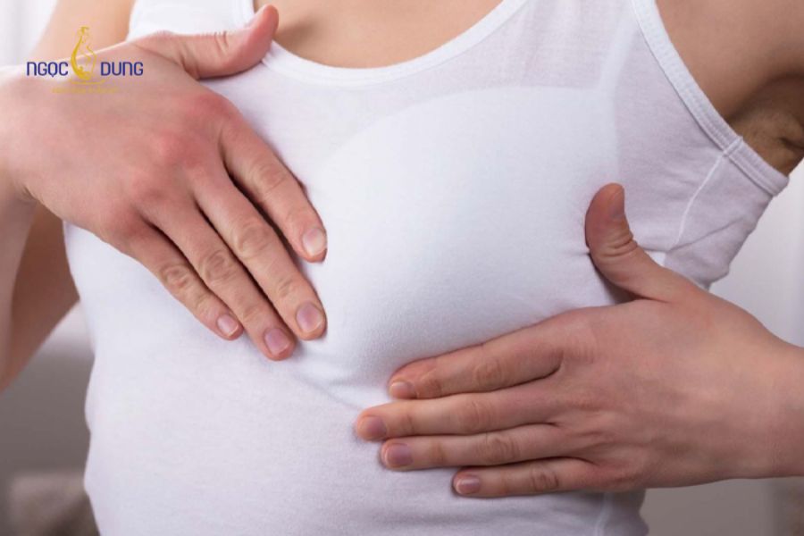 Nâng ngực có bị mất cảm giác không? Giải đáp từ chuyên gia 12 Tiến trình phục hồi cảm giác vùng ngực diễn ra theo từng giai đoạn hậu phẫu chuẩn y khoa