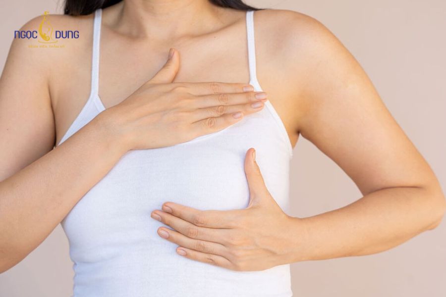 Nâng ngực đường nách: Ưu nhược điểm và quy trình cần biết 16 Tình trạng tê bì kéo dài ở vùng núm vú cần được bác sĩ chuyên khoa kiểm tra