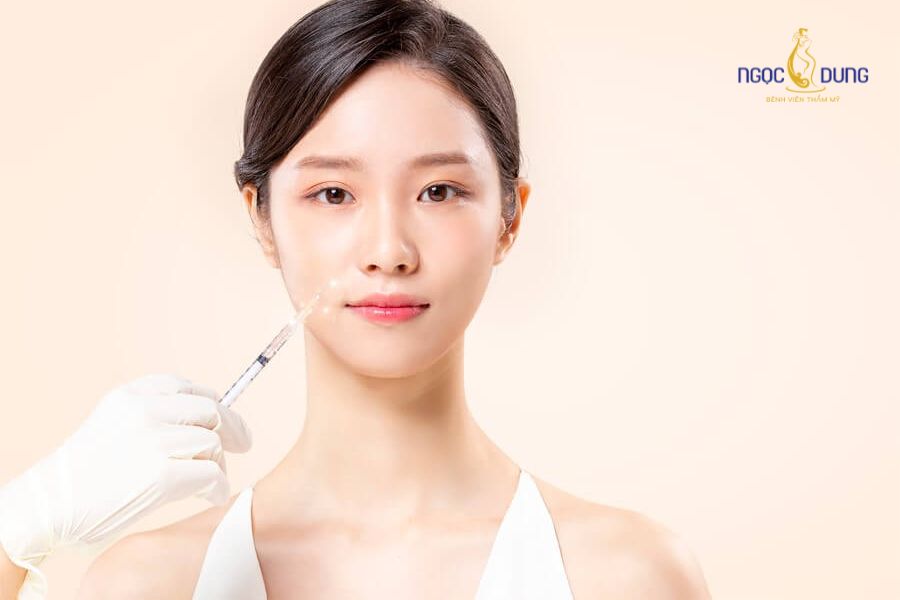 Tiêm filler cằm giá bao nhiêu? Bảng giá cập nhật mới 14 Trình độ tay nghề của bác sĩ chuyên khoa đảm bảo kỹ thuật tiêm filler chuẩn xác và an toàn