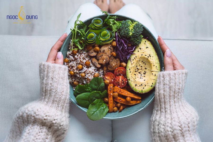 Khâu thẩm mỹ tầng sinh môn: Giải đáp chi tiết, đầy đủ 12 Thực đơn giàu vitamin C, protein và chất xơ giúp tái tạo tế bào niêm mạc