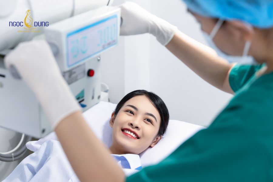 Cắt hay hút mỡ bụng tốt hơn? Lựa chọn phương pháp nào? 14 Thực hiện xét nghiệm cận lâm sàng toàn diện trước khi tiến hành phẫu thuật vòng 2